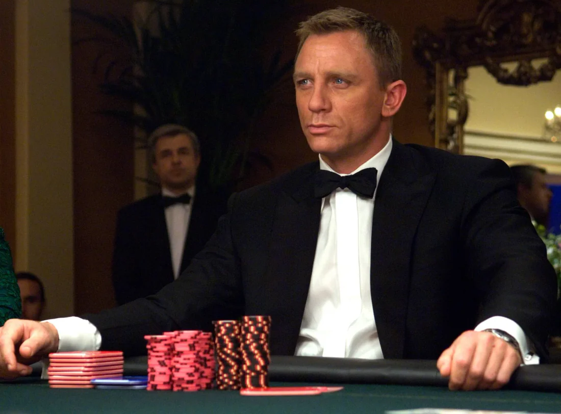 Live-blackjackjakaja lähettää Netflix Casinon studiopöydästä