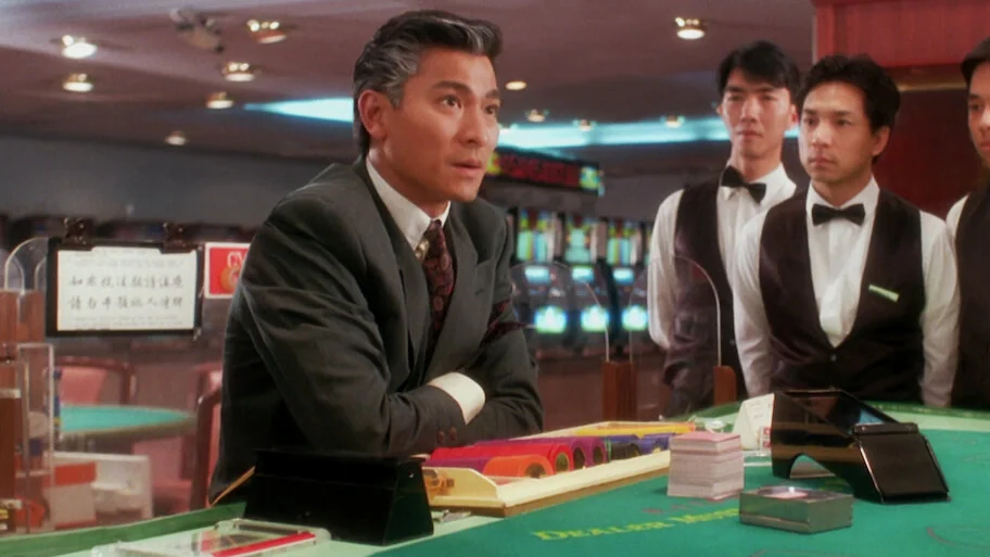 Netflix Casinon live-kasinosali ruletti- ja baccarat-pöydillä